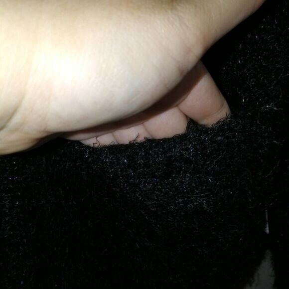 𝅺JOE'S Winter Black V Neck Fuzzy Cropped Warm Cardigan Size Medium NWT - Picture 6 of 15